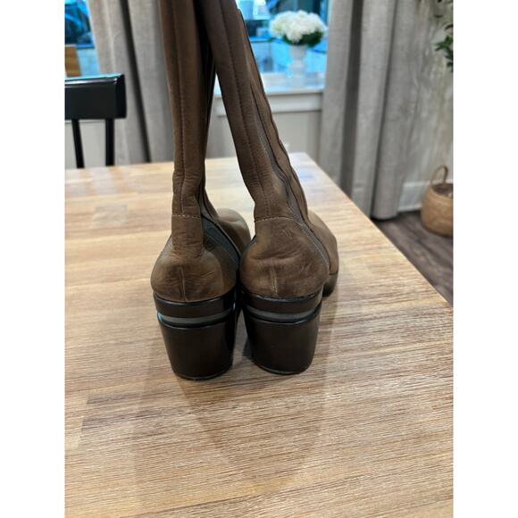 Cole Haan Womens Boot Air Sara Short Size 6B Brown Pull On Leather - Picture 4 of 10